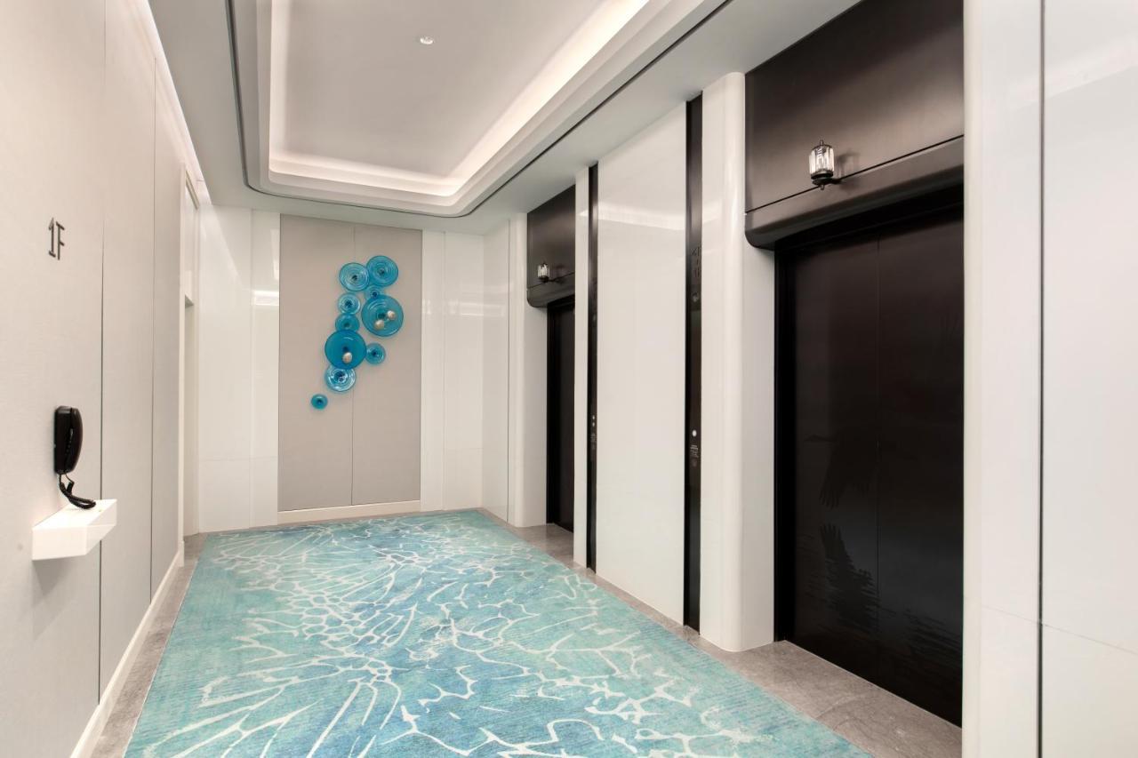 Xiamen International Seaside Hotel -Hotel Corridor Leads To The Stone Exhibition Hall Exterior foto